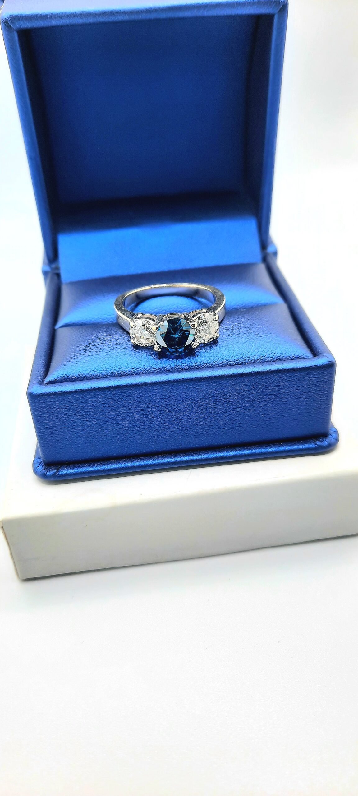 Three Stone Natural Diamond Ring Fancy Blue - Colour Enhanced Heat Treated - Image 5